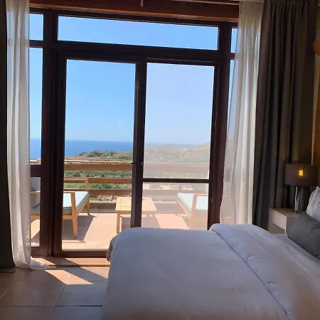 300y/o Blue Lagoon Views /ac/pool