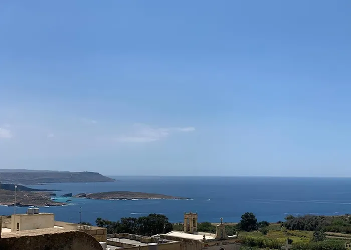 300y/o Blue Lagoon Views /ac/pool Feriehus *