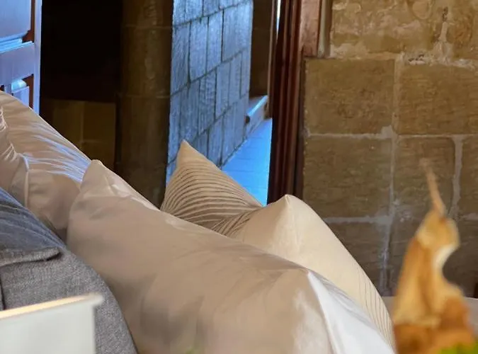 300y/o Blue Lagoon Views /ac/pool Feriehus